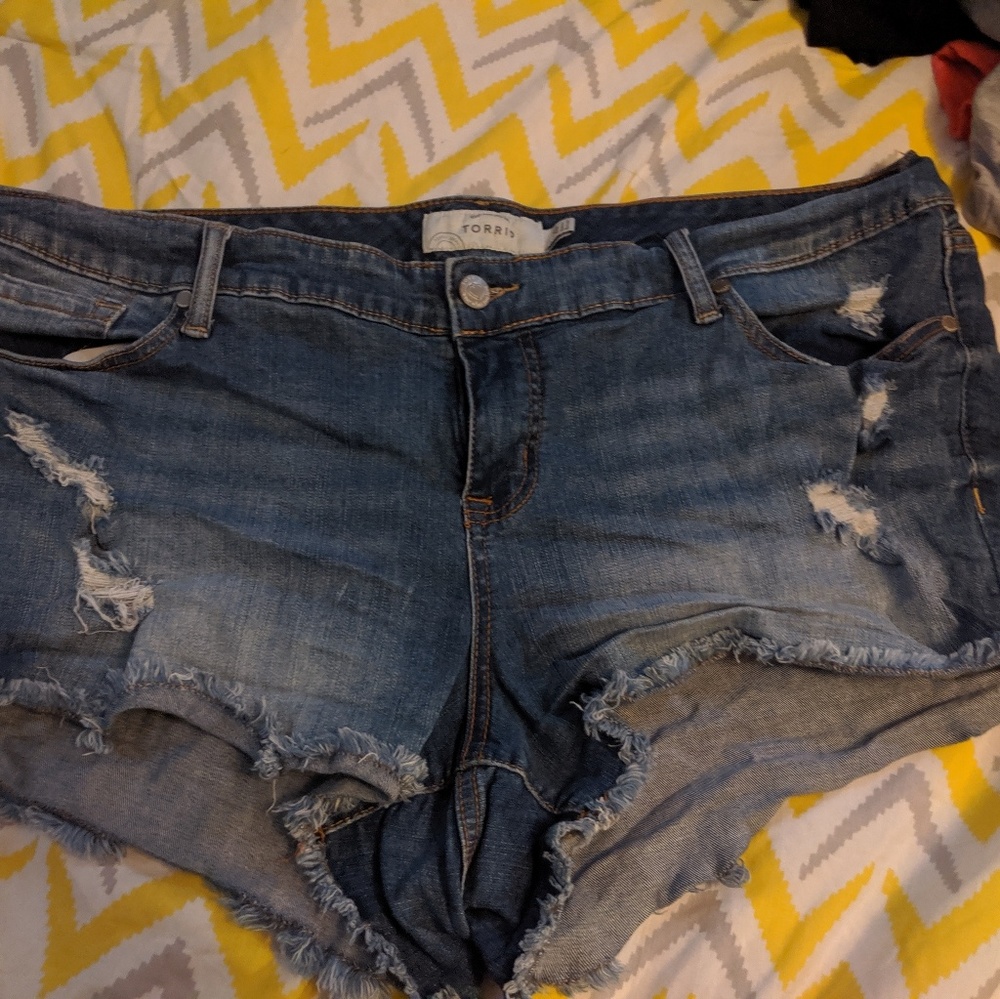 Torrid Size 20 Short Shorts